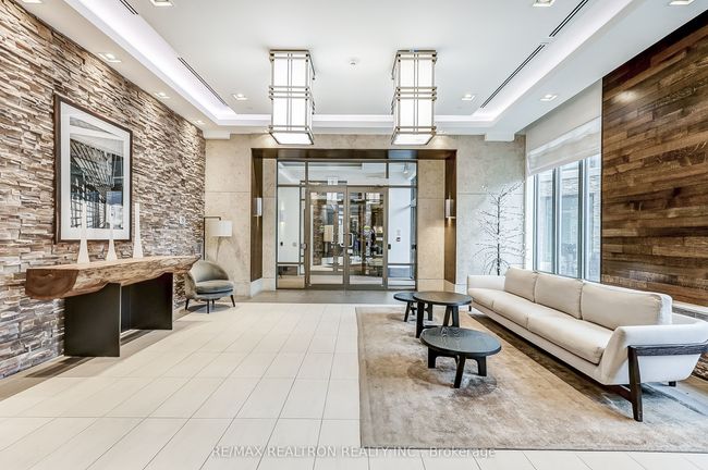 305 - 1215 Bayly St, Condo with 2 bedrooms, 1 bathrooms and null parking in Pickering ON | Image 5