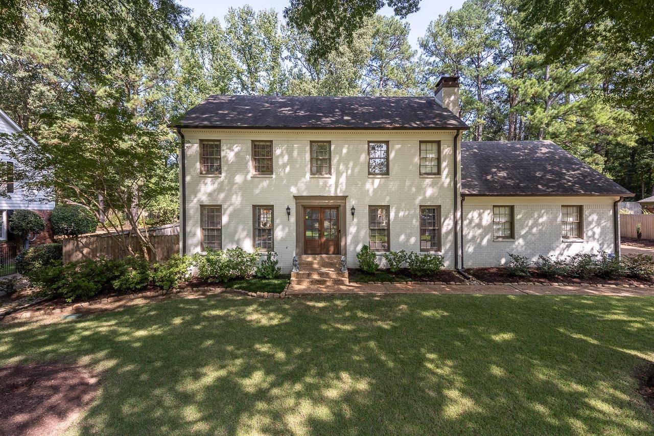 Windy Oaks Dr, Germantown, TN 38139