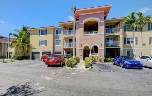 301-6565 Emerald Dunes Dr, West Palm Beach, FL, 33411-2774 | Card Image