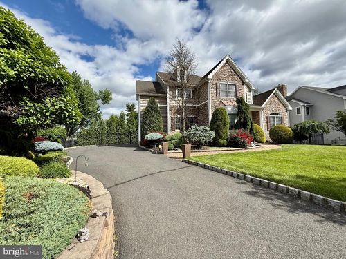 1 Hartman Court, Clark, NJ, 07066 | Card Image