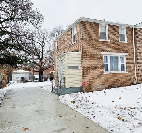 9656 S Chappel Ave, Chicago, IL, 60617-4753 | Card Image