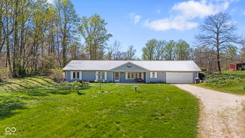 4566 S Sommerville Rd, Scottsburg, IN, 47170-6367 | Card Image