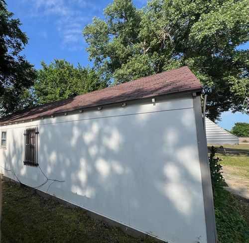 303 Grove St, Perry, OK, 73077-4610 | Card Image