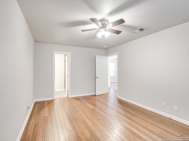 APT-802 - 100 Lorenz Rd, Condo with 3 bedrooms, 3 bathrooms and null parking in San Antonio TX | Image 22