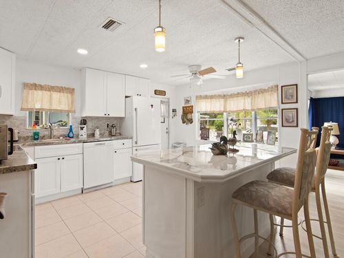 8 Brisa Ln, Port St Lucie, FL, 34952-7920 | Card Image