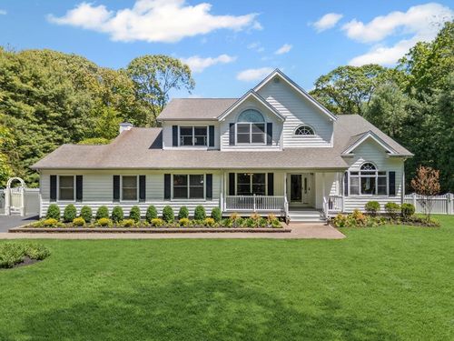 31 Inlet View Path, East Moriches, NY, 11940-1604 | Card Image
