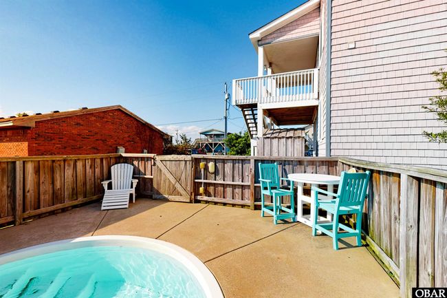 25224 Mac Oca Dr, House other with 5 bedrooms, 4 bathrooms and null parking in Waves NC | Image 4