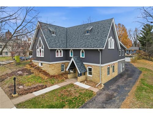 900 4th St, Hudson, WI, 54016-1792 | Card Image