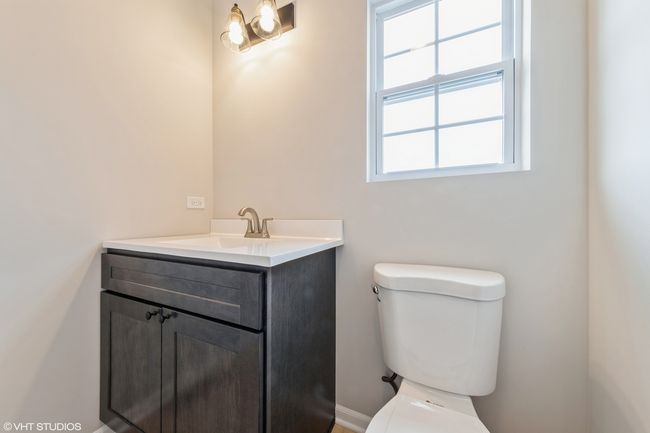 200 Crystal Ln, House other with 3 bedrooms, 3 bathrooms and 2 parking in Steger IL | Image 10