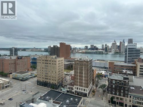 1805-380 Pelissier St, Windsor, ON, N9A6V7 | Card Image