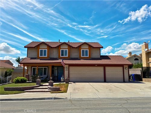 7214 Quail Run Dr, Highland, CA, 92346 | Card Image