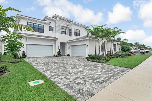 10018 Skyloft St, Palm Beach Gardens, FL, 33412-2966 | Card Image