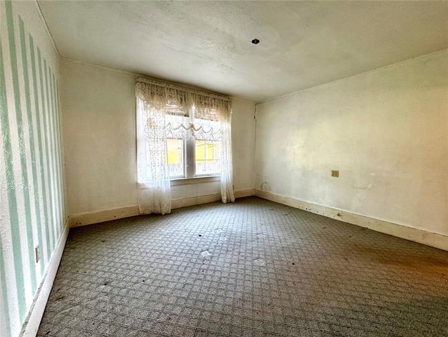 Second bedroom | Image 32