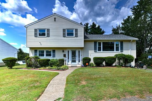 53 Gayfield Rd, Waterbury, CT, 06706-2316 | Card Image