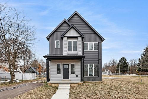 102 N Mill St, Dowagiac, MI, 49047-1444 | Card Image