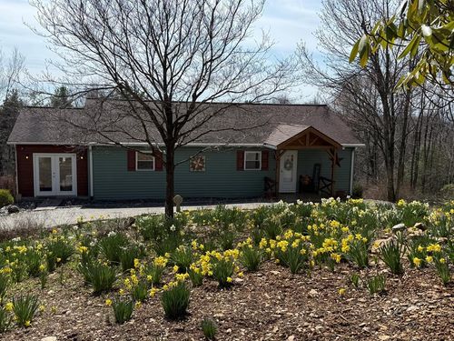 50 Benton Way, Fancy Gap, VA, 24328-2857 | Card Image