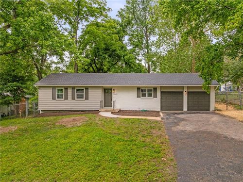 11801 W 54th Street, Shawnee, KS, 66203 | Card Image