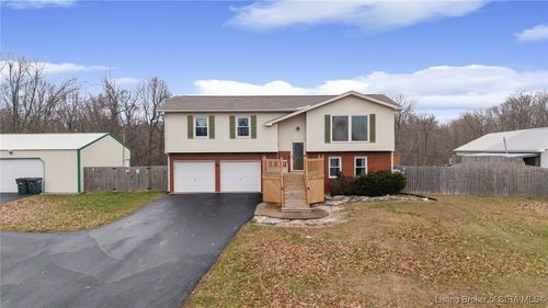 6828 Farnsley Knob Rd, Elizabeth, IN, 47117-9603 | Card Image