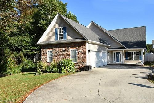 1381 Fort Place Ct, Winston-Salem, NC, 27127-7445 | Card Image