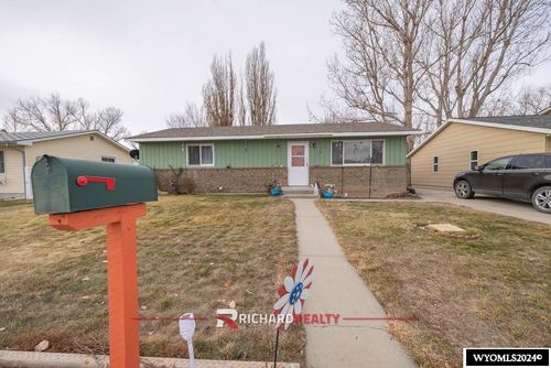 1830 Crimson Street, Worland, WY, 82401 | Card Image