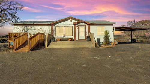 15 Ville Lobo, Los Lunas, NM, 87031-7988 | Card Image