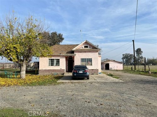 147 5 1/2 Ave, Corcoran, CA, 93212-3704 | Card Image