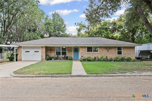 1603 N Davis Ave, Cameron, TX, 76520-2031 | Card Image