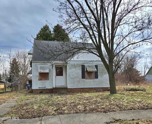 17 W Pearl St, Toledo, OH, 43608-1009 | Card Image