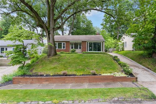 164 Goodview Ave, Akron, OH, 44305-3619 | Card Image
