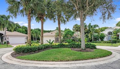 8879 Majorca Bay Drive, House other with 4 bedrooms, 2 bathrooms and null parking in Lake Worth FL | Image 2