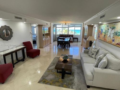 411-5005 Collins Ave, Miami Beach, FL, 33140 | Card Image