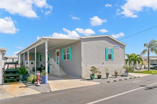 102-6901 Americana Drive Ne, ST PETERSBURG, FL, 33702 | Card Image