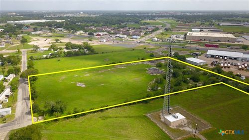 2608 Plainview St, Victoria, TX, 77901 | Card Image