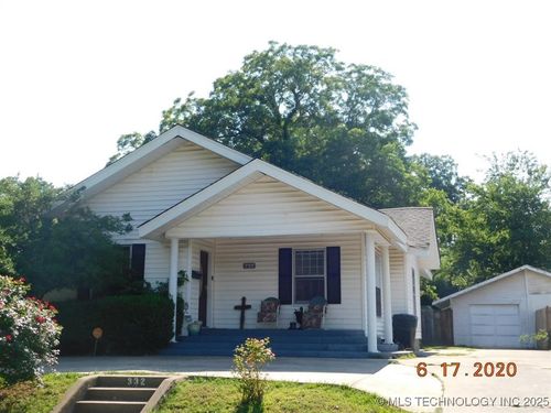 332 I St Sw, Ardmore, OK, 73401-4837 | Card Image