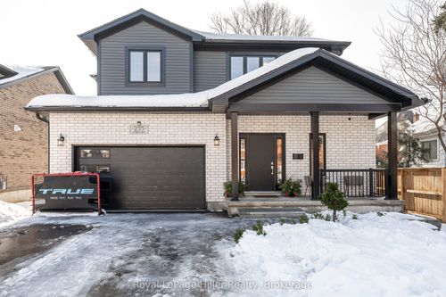 255 Cobourg Street, Stratford, ON, N5A3G3 | Card Image