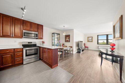 apt-9k-7855 Boulevard, North Bergen, NJ, 07047-5928 | Card Image
