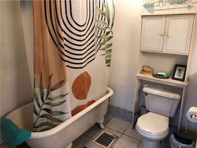 3823 National Pike, House other with 4 bedrooms, 2 bathrooms and 4 parking in Farmington PA | Image 23