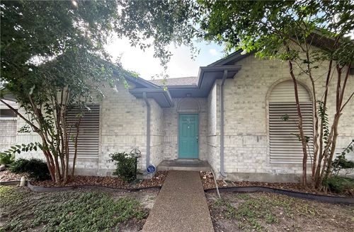 q-3-7209 Mansions Dr, Corpus Christi, TX, 78414-3730 | Card Image