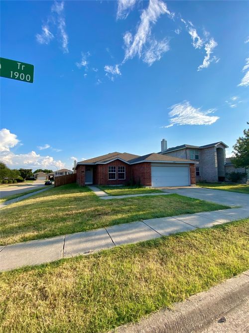 1932 Elk Lake Trl, Justin, TX, 76247-5717 | Card Image