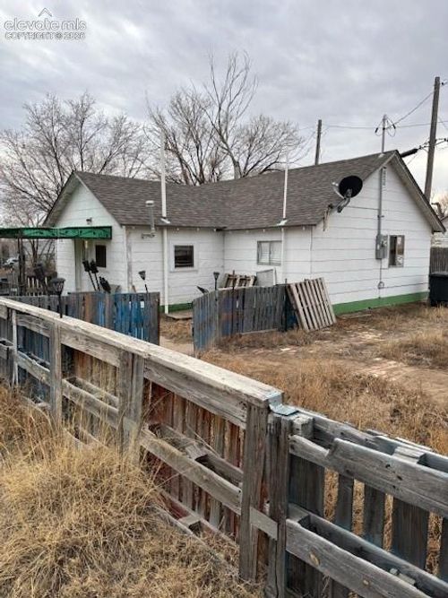 524 Iowa St, Sugar City, CO, 81076-5026 | Card Image