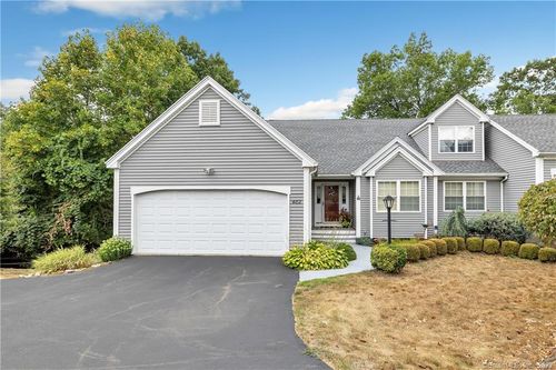 482-482 Mica Ct, Shelton, CT, 06484-2841 | Card Image