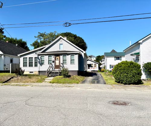 64 Congress Street, Millinocket, ME, 04462 | Card Image