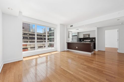 7g-350 W 42nd St, New York, NY, 10036-6950 | Card Image
