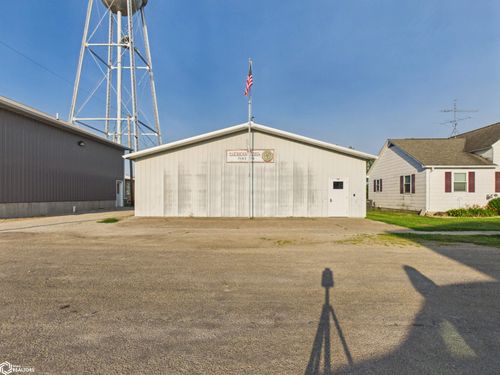 419 N Oak St, Donnellson, IA, 52625-9617 | Card Image