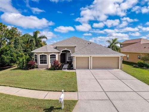 2422 Wood Pointe Dr, Holiday, FL, 34691-7800 | Card Image