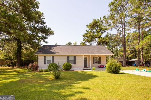 3602 Meadow Ln, Blackshear, GA, 31516-5262 | Card Image
