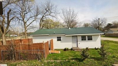 310 Mitchell Avenue, House other with 2 bedrooms, 1 bathrooms and null parking in Lincoln AR | Image 1