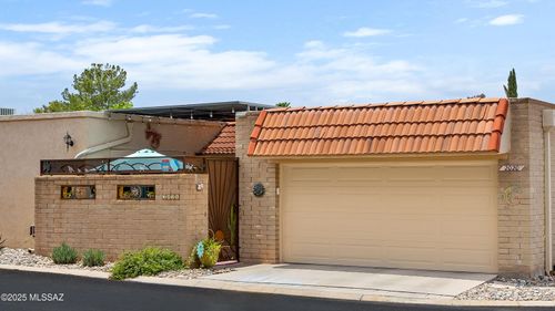 2020 S Quail Hollow Dr, Tucson, AZ, 85710-7141 | Card Image