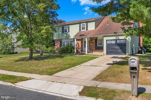 42 Hartford Rd, SEWELL, NJ, 08080-2042 | Card Image