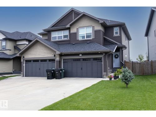 15 Avebury Crt, Sherwood Park, AB, T8H0Z2 | Card Image